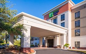 Holiday Inn Express & Suites Tampa Anderson rd Veterans Exp